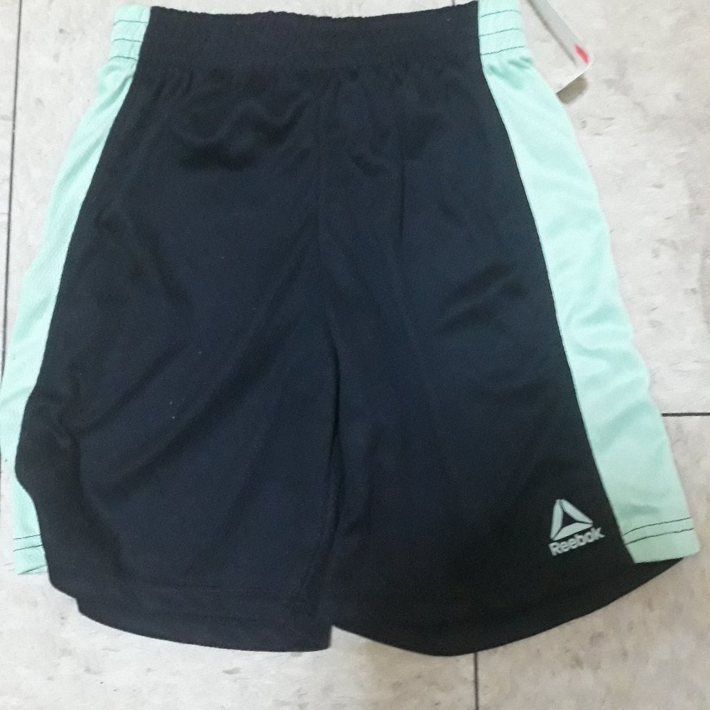 **New Reebok active shorts